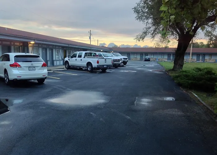 Motel Economy -