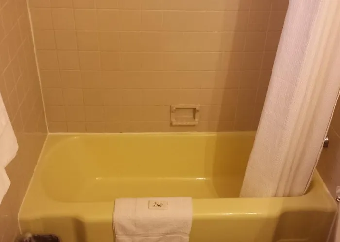 Motel Economy - 2*